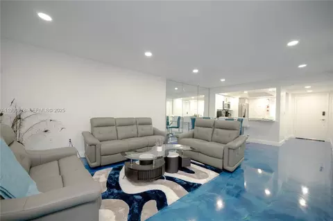 1551 NE Miami Gardens Dr #225, Miami, FL 33179