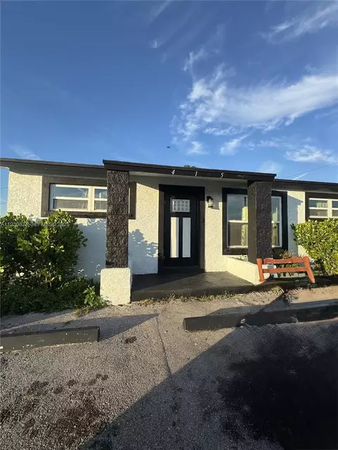 415 SE 4th St, South Bay, FL 33493