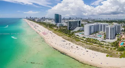 102 24th St #1414, Miami Beach, FL 33139