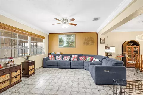 Living - 618 W 32nd St, Hialeah, FL 33012 photo 1 of 1