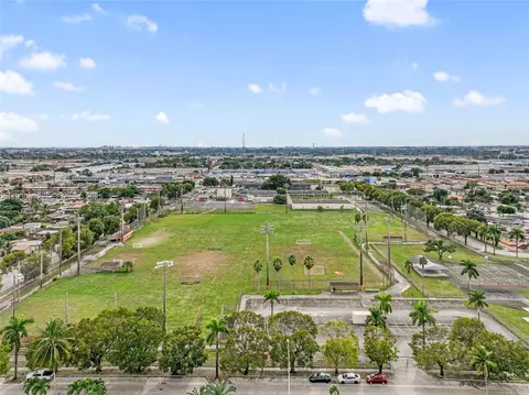 View/Area - 618 W 32nd St, Hialeah, FL 33012 photo 9 of 9