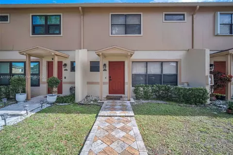 3370 N Beau Rivage Dr #3N, Pompano Beach, FL 33064