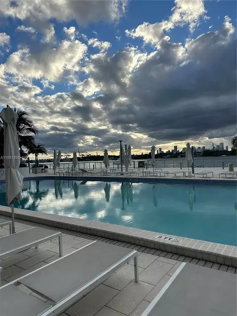 1000 West Ave #215, Miami Beach, FL 33139