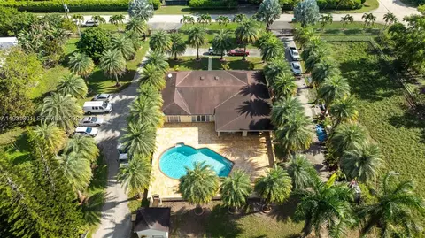 Undisclosed, Miami, FL 33196