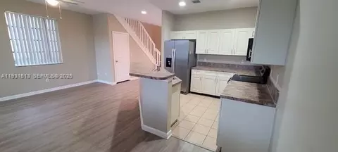 1400 Lucaya Dr, Riviera Beach, FL 33404