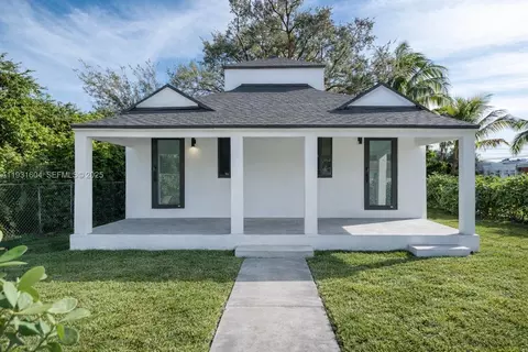 6911 NW 4th Ct, Miami, FL 33150