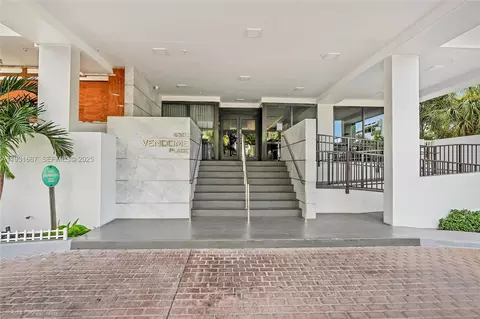 4301 Collins Ave #803, Miami Beach, FL 33140