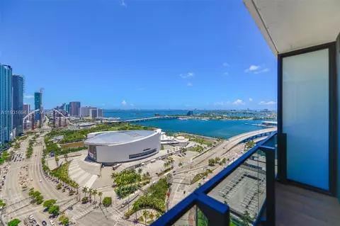 398 NE 5th St #2407, Miami, FL 33132