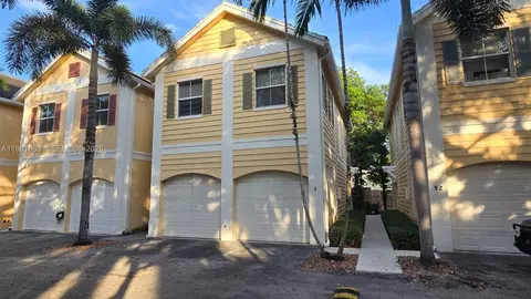 511 SW 18th Ave #1, Fort Lauderdale, FL 33312