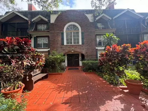 3670 Inverrary Dr #3S, Lauderhill, FL 33319