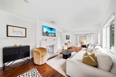 166 NW 100th Ter, Miami Shores, FL 33150