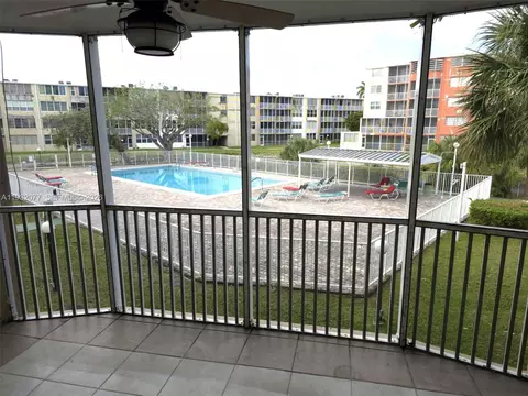 1710 NE 191st St #209-3, Miami, FL 33179