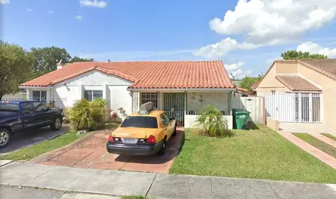 9855 SW 1st Ter, Miami, FL 33174