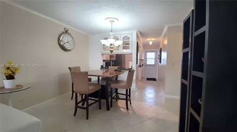 470 Paradise Isle Blvd #309, Hallandale Beach, FL 33009