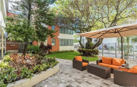 10210 Collins Ave #306, Bal Harbour, FL 33154
