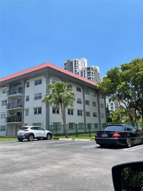 8107 SW 72nd Ave #125E, Miami, FL 33143