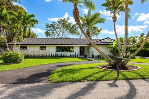 7700 SW 168th Ter, Palmetto Bay, FL 33157