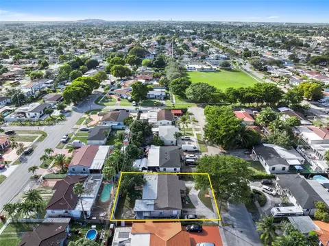 View/Area - 60 W 61st St, Hialeah, FL 33012 photo 8 of 18