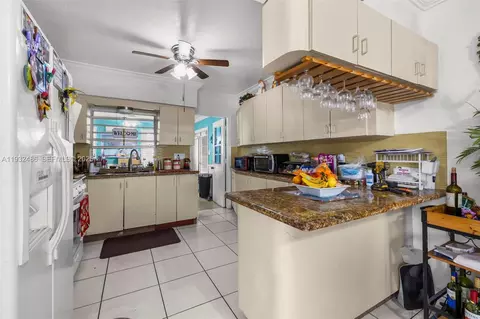 Kitchen - 60 W 61st St, Hialeah, FL 33012 photo 1 of 2