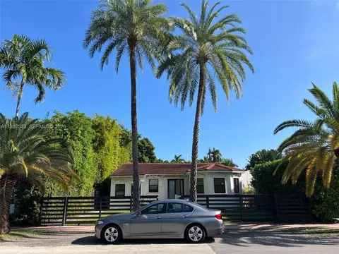 4575 Post Ave, Miami Beach, FL 33140