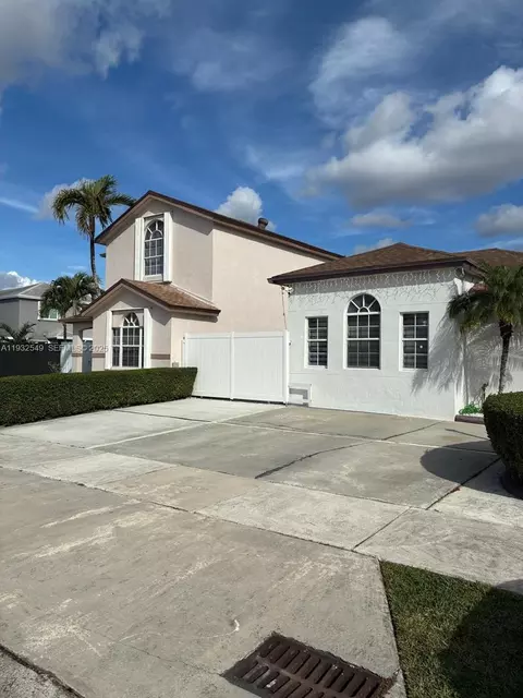 Exterior - 16333 SW 139th Ct, Miami, FL 33177 photo 1 of 4