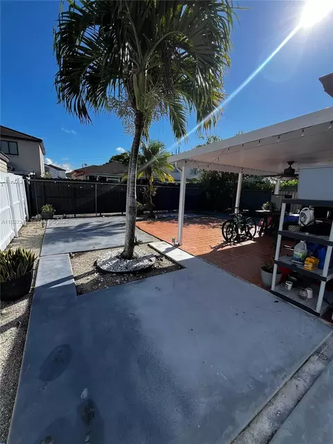 Exterior - 16333 SW 139th Ct, Miami, FL 33177 photo 4 of 4