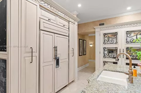 Kitchen - 12 Tidewater Dr, Ormond Beach, FL 32174 photo 6 of 6