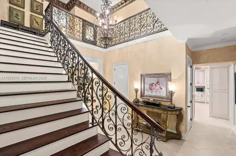 Entry Way - 12 Tidewater Dr, Ormond Beach, FL 32174 photo 3 of 9