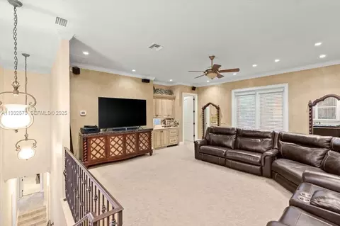 Living - 12 Tidewater Dr, Ormond Beach, FL 32174 photo 5 of 6