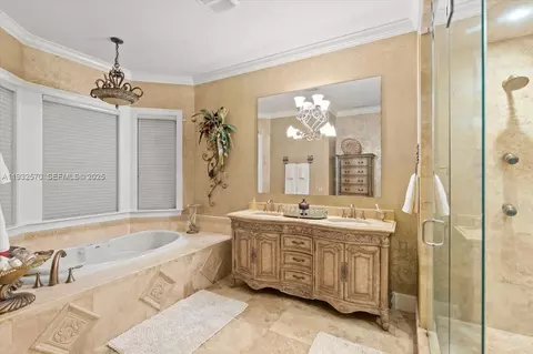 Bath - 12 Tidewater Dr, Ormond Beach, FL 32174 photo 9 of 11