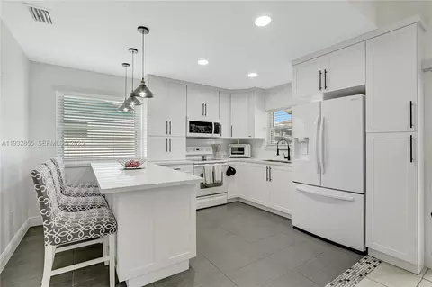 13217 SW 257th Ter, Homestead, FL 33032