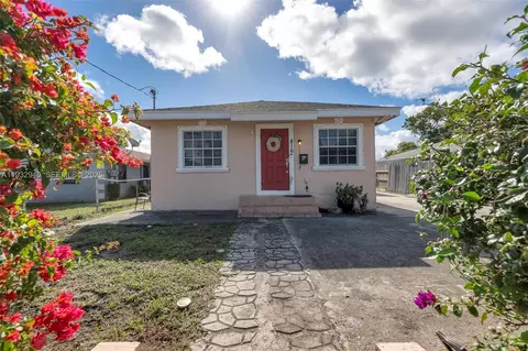 816 20th St, West Palm Beach, FL 33407