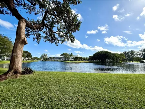 1023 Durham A #1023, Deerfield Beach, FL 33442