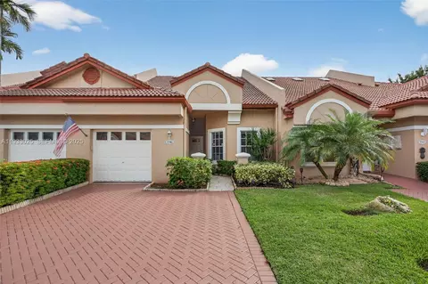 9764 Malvern Dr, Tamarac, FL 33321