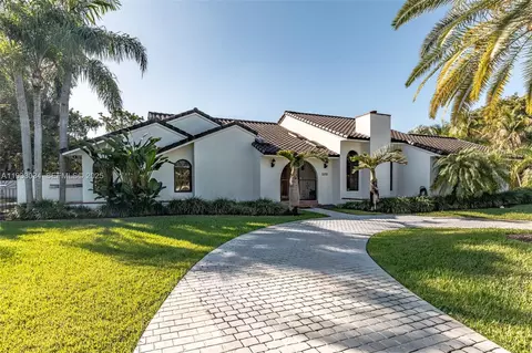 8270 SW 170th St, Palmetto Bay, FL 33157