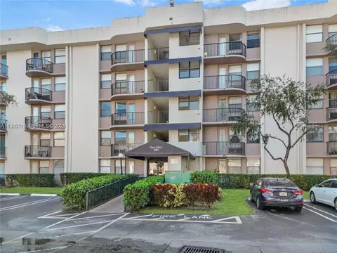 2701 Riverside Dr #516-B, Coral Springs, FL 33065