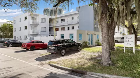 3101 SW 27th Ave #204, Miami, FL 33133