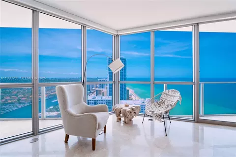 3101 S Ocean Dr #3005, Hollywood, FL 33019