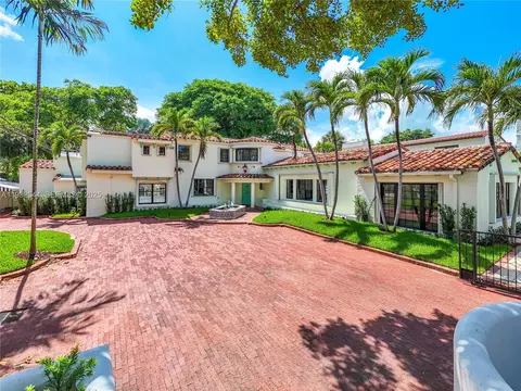 3500 Flamingo Dr, Miami Beach, FL 33140