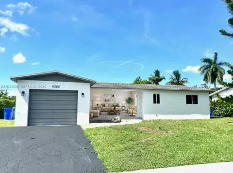 6285 NW 23rd St, Margate, FL 33063