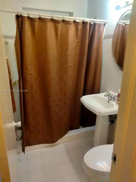 Bath - 4990 E 1st Ave, Hialeah, FL 33013 photo 1 of 2