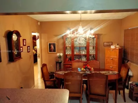 Dining - 4990 E 1st Ave, Hialeah, FL 33013 photo 2 of 2
