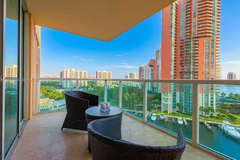 3330 NE 190th St #1112, Aventura, FL 33180