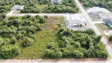 728 Cahn St E, Lehigh Acres, FL 33974