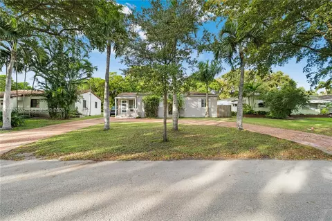 125 NW 88th St, El Portal, FL 33150
