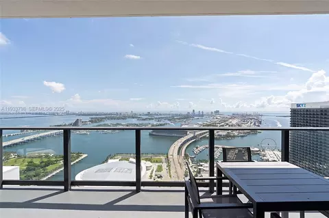 159 NE 6th St #5015, Miami, FL 33132