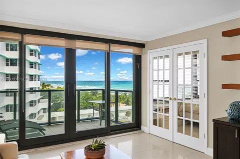 5225 Collins Ave #706, Miami Beach, FL 33140