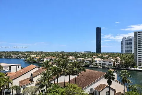 19355 Turnberry Way #5B, Aventura, FL 33180