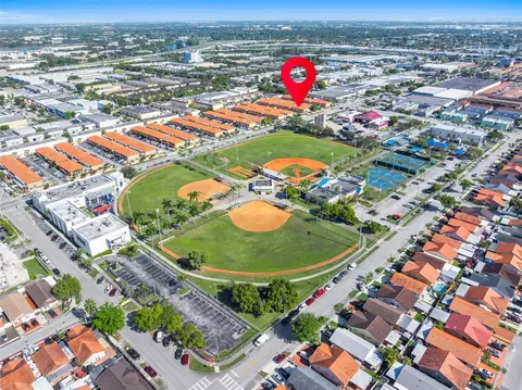 View/Area - 2425 W 76th St #102, Hialeah, FL 33016 photo 7 of 7