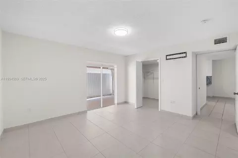Bedroom - 2425 W 76th St #102, Hialeah, FL 33016 photo 7 of 7